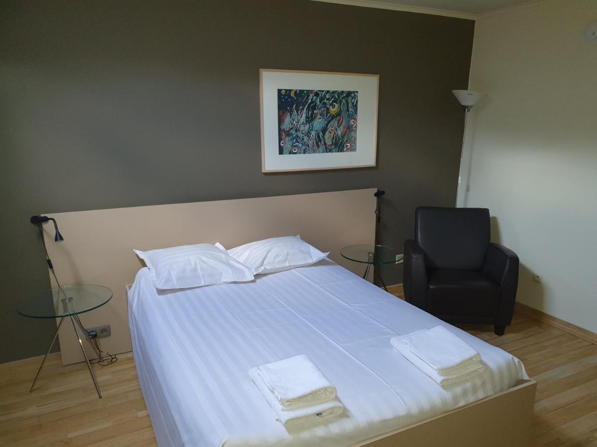 Hotel Carre 2*